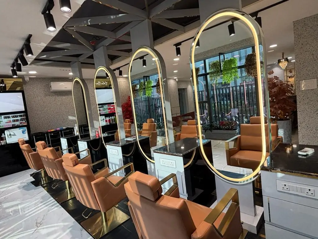 Salon in Kondapur