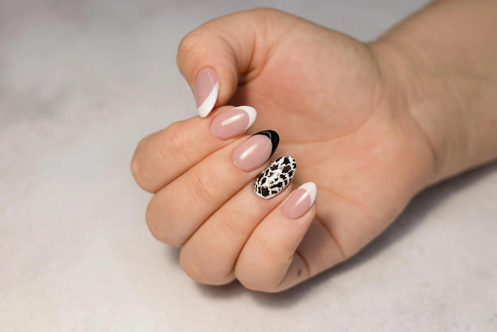 French Tip Nail Extensions