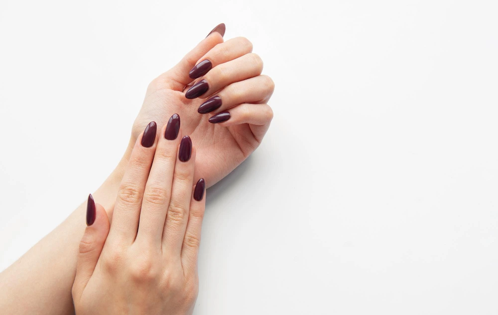 Minimal Line Art Nails